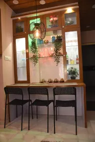 Private 2 Bedroom Flat with Pool and Pool Table - Image 2