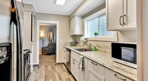 Walk to Lake & Downtown - Historic CDA Cottage - Image 2