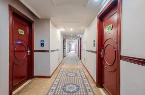 TOWO Premium Hotel (Shenzhen Longgang Pingdi Branch) - Image 3