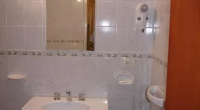 Glaniad Apartments - Image 2