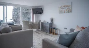 Beach Court - 1 Bedroom Apartment - Saundersfoot - Image 4