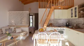 Villa di Vino - Image 3