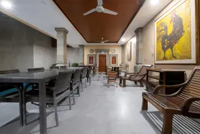 Villa Bunga Hotel - Image 2