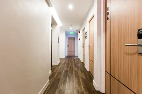 Metro hotel - Image 4