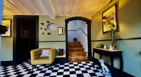 Inn Door 21 - Hostel & Suite - Image 4