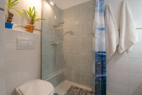 Apartamento en Primera Línea de Playa - Image 4