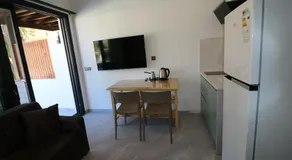 Paradise Garden Apartments - Image 5