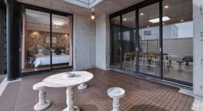 BRUCE Luxury House - Image 5