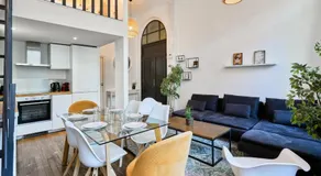 Bright 3-bedroom 2-bathroom flat. - Image 3