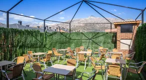 Hostel La Pedriza - Image 3