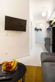 Cosy Three BR Two BTH plus AC plus Self CheckIn plus Street Parking - Image 3