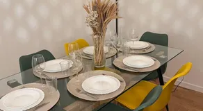 PARIS-MONTROUGE Magnifique appartement 3 pièces de 75m2 avec PARKING - très cosy pour 1 - 8 personnes refait à NEUF -ENTIRE APARTMENT LUXURIOUS AND WARM -Montrouge Paris 14ème - Proche Aéroport Orly Parc Expositions Porte de Versailles FREE WIFI GRATUIT - Image 5