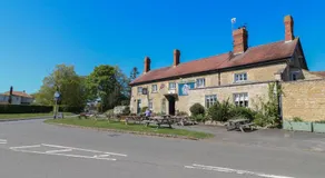 Gardeners Cottage - Image 5
