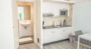 Stylish coastal apartment - Image 2