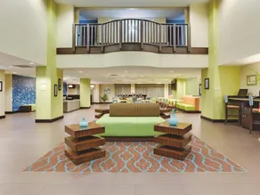 Comfort Inn & Suites Tampa North I-75 - Image 5