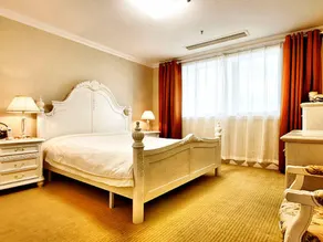 Golden Crown Hotel Tianjin - Image 3