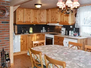 5 person feriebolig i GURSKØY - Image 4