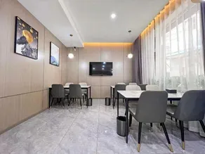 Holiday Inn Anmao Dalian - Image 3