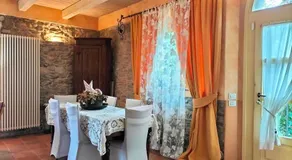 Villupa Country House- Bed & Breakfast - Image 5