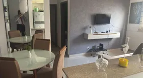 Cozy 2-Bedroom Apartment 2 km from the Airport - Image 2