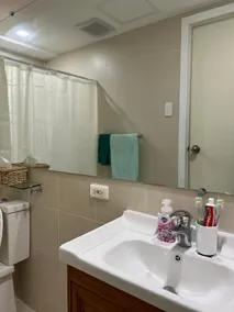 Huge & Cozy Space in Azure +Hi-Speed Wifi/Netflix - Image 5
