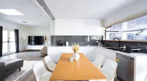 5BR - The Boulevarde Miranda - Parking - Image 3