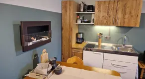 Apartamento vacacional apropiado para familias con piscina, sauna y barbacoa | Vistas a la montaña - Image 4