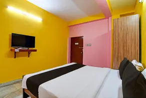 Hotel O by OYO Red Rose Near Noapara Metro Station - Image 5