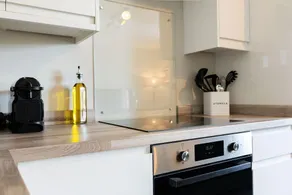 YourApartment - Wellington Place - Image 4