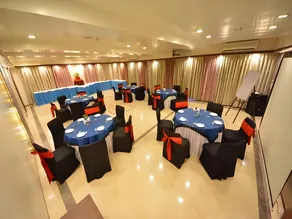 The Legend Inn @Nagpur - Image 2