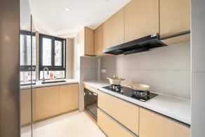 CityHome-Modern 3BRs with CAC&Fheating，NanjingRd - Image 5