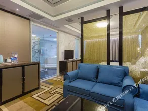 Shangjing Full Seasons Hotel - Image 4