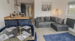 Goldthorne Lodge - Image 2