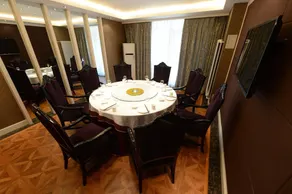Shenyang Fangte Garden Hotel - Image 3