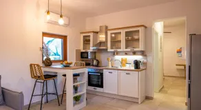 Kastri Hill Luxury Villas - Image 3
