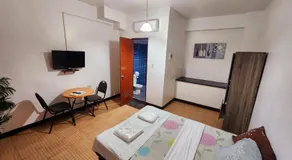 MB's Garden Inn - Image 2