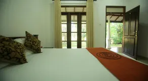 Nature Lodge - Image 2
