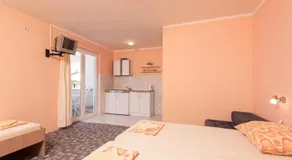 Apartmani Villa Lidija - Image 2
