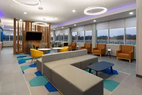 Microtel Inn & Suites by Wyndham Olive Branch - Image 5