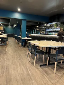 Star Bar Cafe & Hotel - Image 5