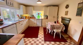 Turnpike Cottage - Image 3