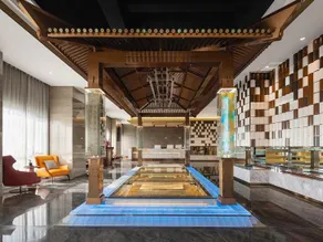 Hanzhong Central Plaza High speed Railway Station Yunju Hotel - Image 4