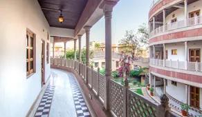 Hotel Bhakti Dhama - Image 5