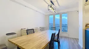 Superbe appartement avec une vue magnifique idéal pour une famille ou des professionnels - Image 4