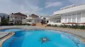 In Villa Garden Resort - Image 2