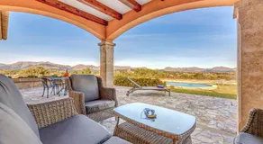 Villa mit privatem Pool, Garten und Whirlpool | Gartenblick | Perfekt für die Arbeit von Zuhause - Image 2