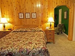 OYO Hotel Medford North OR - Image 5