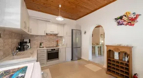 Lena’s traditional villa - Image 2
