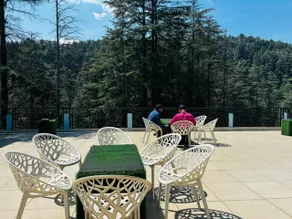 JB Hotel and Resort - Image 2