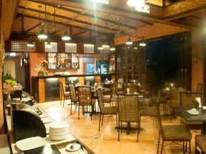 Pearl Lane Hotel - Image 5